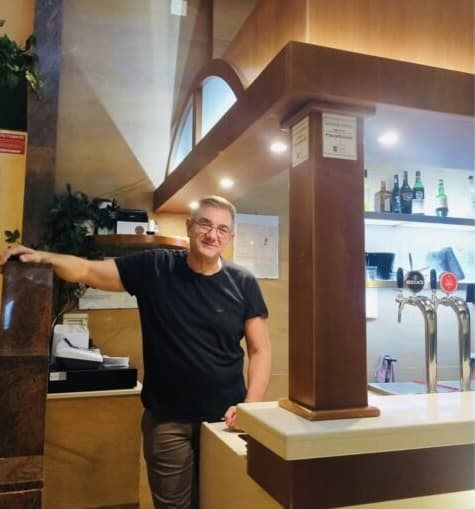 Il titolare del Blue Eyes Ristorante a Bari – in attività dal 1992